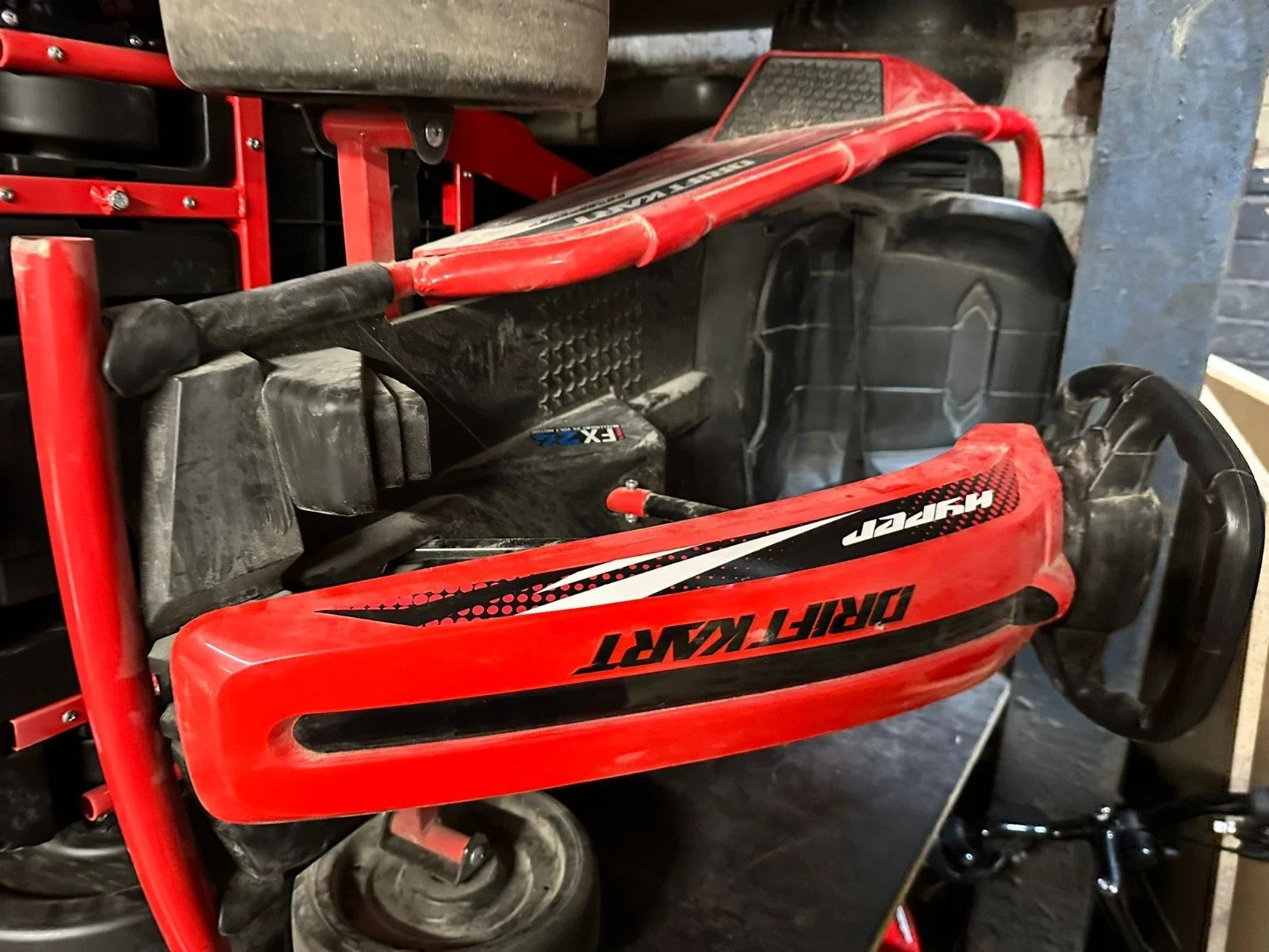 Hyper Drift Go Kart 24V Electric Ride On - Red (B)