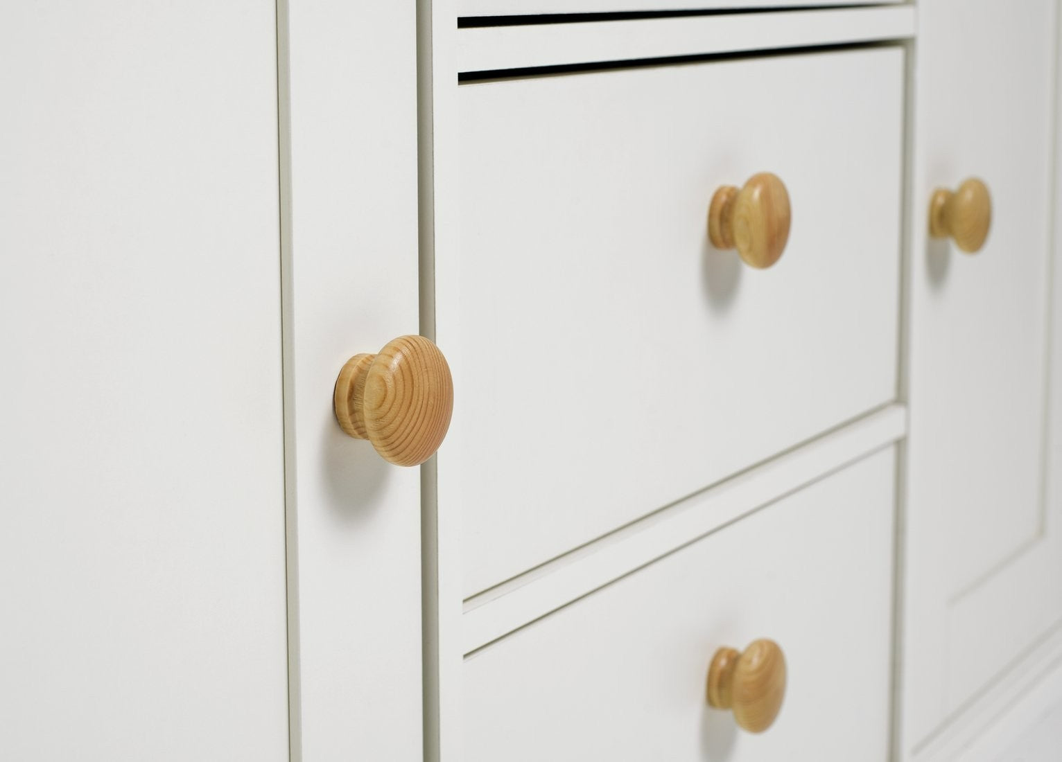 Home Winchester 2 Door 3 Drawer Sideboard - Cream | sideboard with drawers
