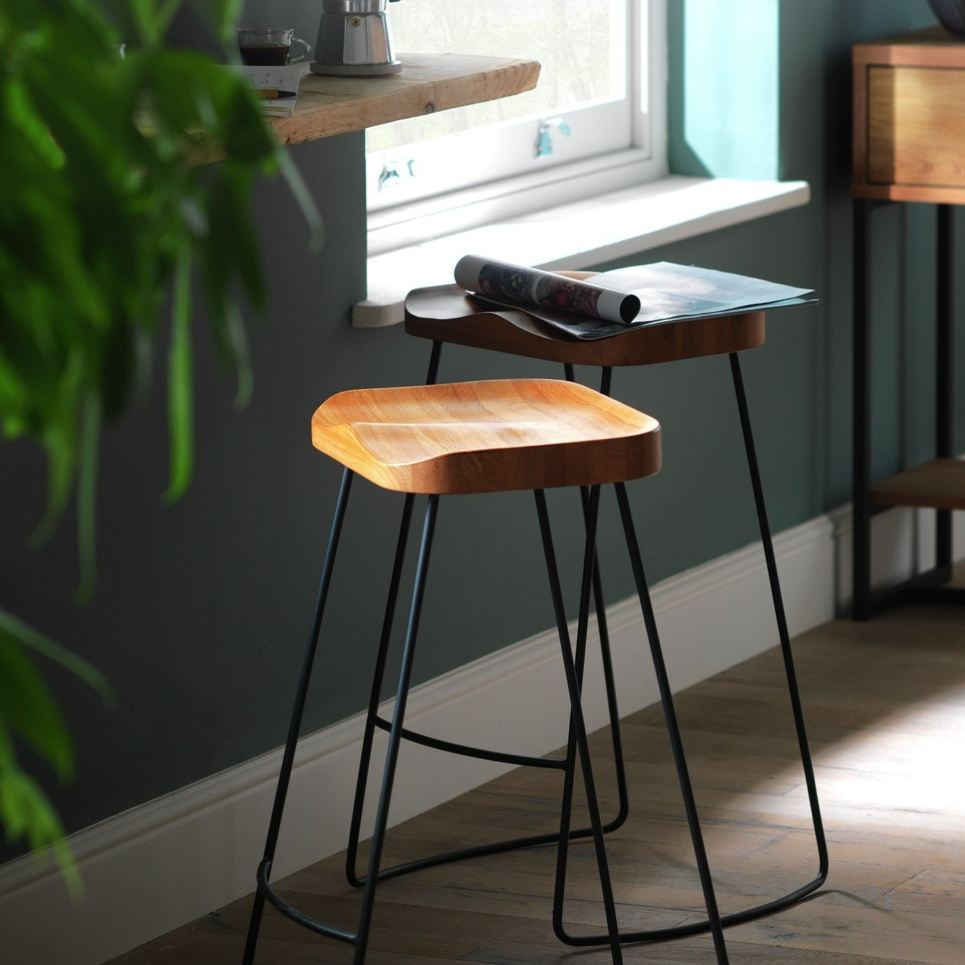 Arte Metal Bar Stool - Oak | Contemporary High Chair for Bar or Island