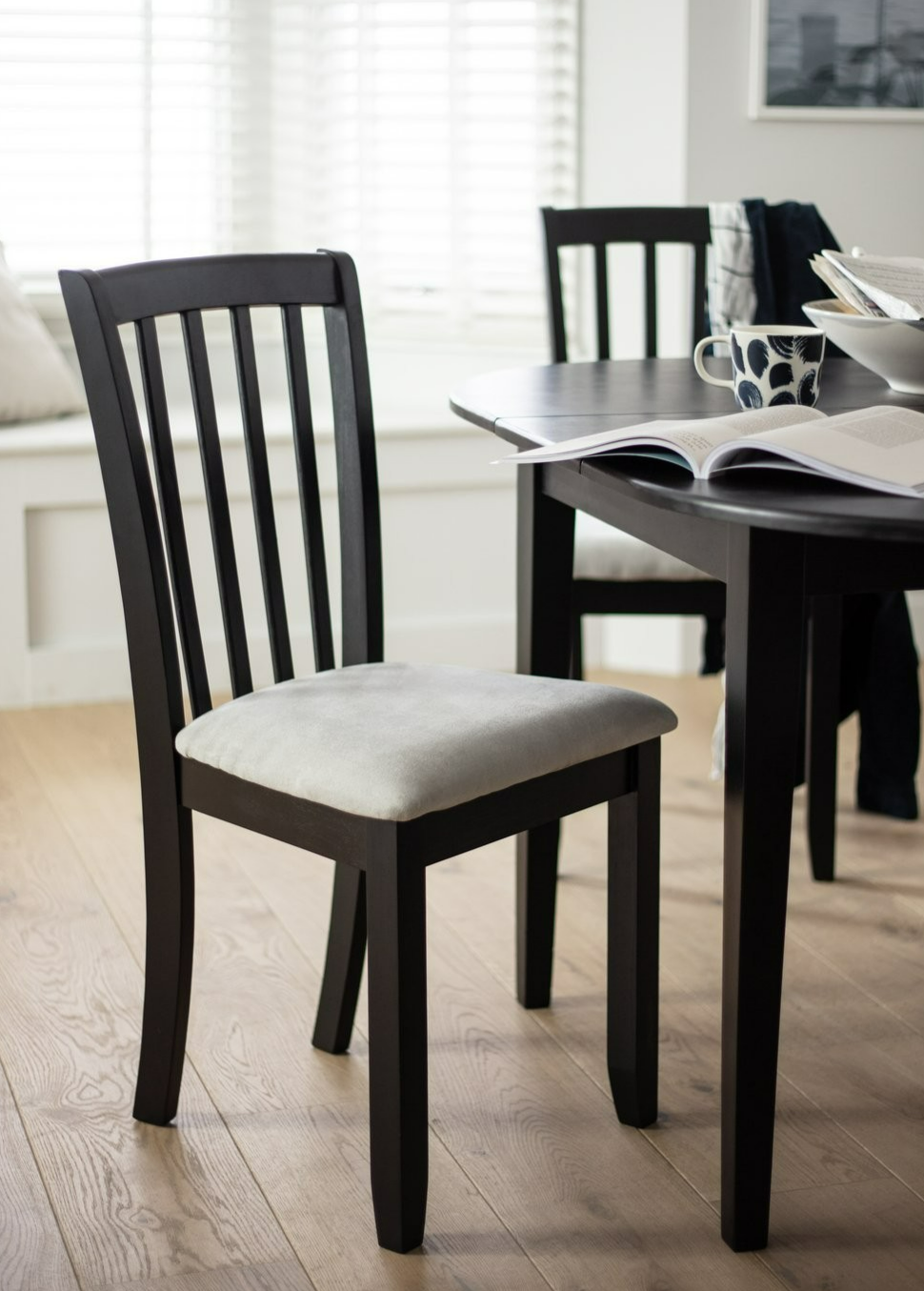 Banbury Pair of Solid Wood Dining Chairs - Black | Modern Mealtime Seating