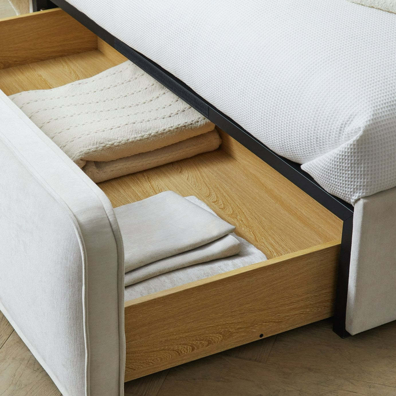 Ruxley Kingsize Drawer Storage Bed Frame - Natural | Stylish Sleep Space
