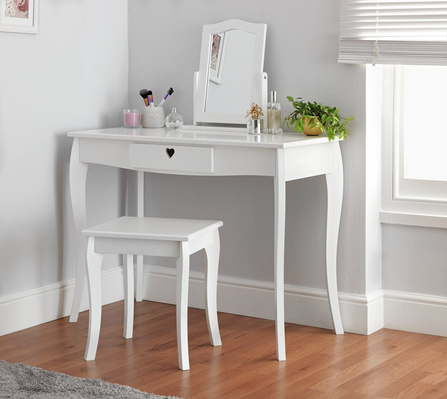 Mia dressing table-white