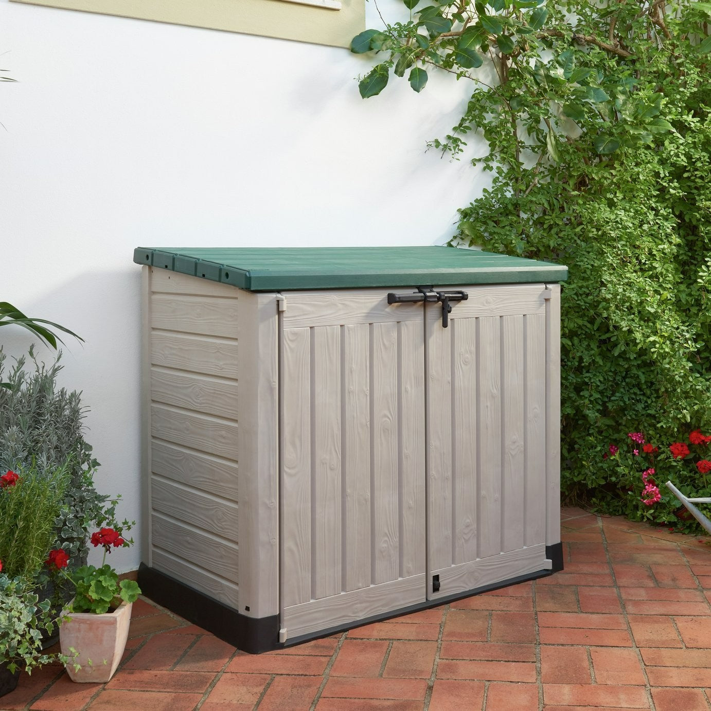 Keter Store It Out Max 1200L Garden Storage Box -Beige/Green | 1200L garden stor