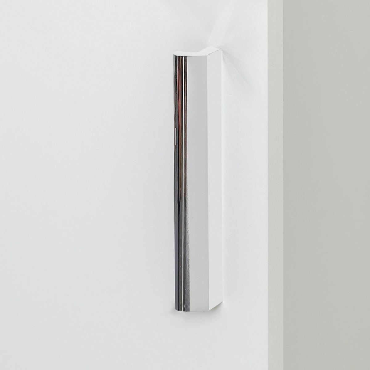 Nova 2 Door Sliding Wardrobe - White ( B Grade 1123.)