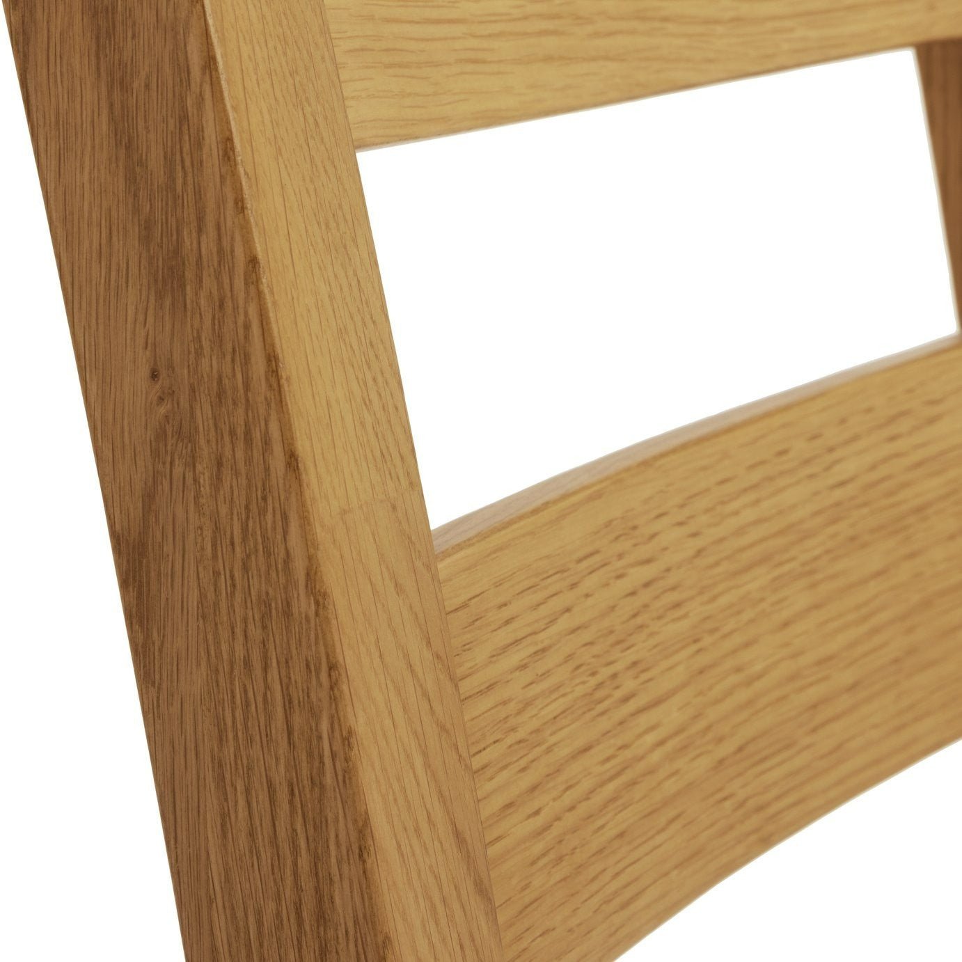 Ashwell Pair of 2 Oak Dining Chairs - Natural | Comfortable Mealtime Experience