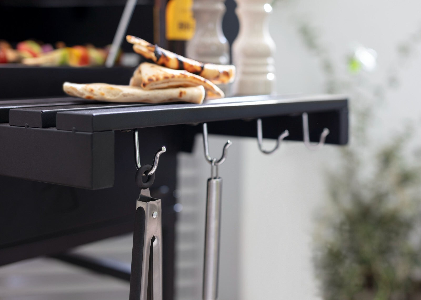 Trolley Charcoal BBQ ( B Grade 17472 )