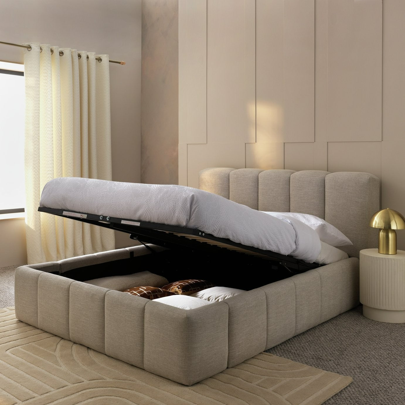 Malone Kingsize End Lift Ottoman Bed - Cream | Luxury bed with storage