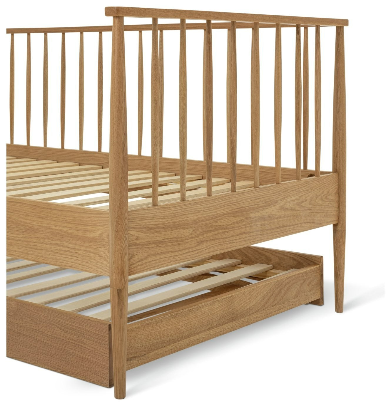 Chiltern Trundle Day Bed - Oak | Multi-functional Guest Setup