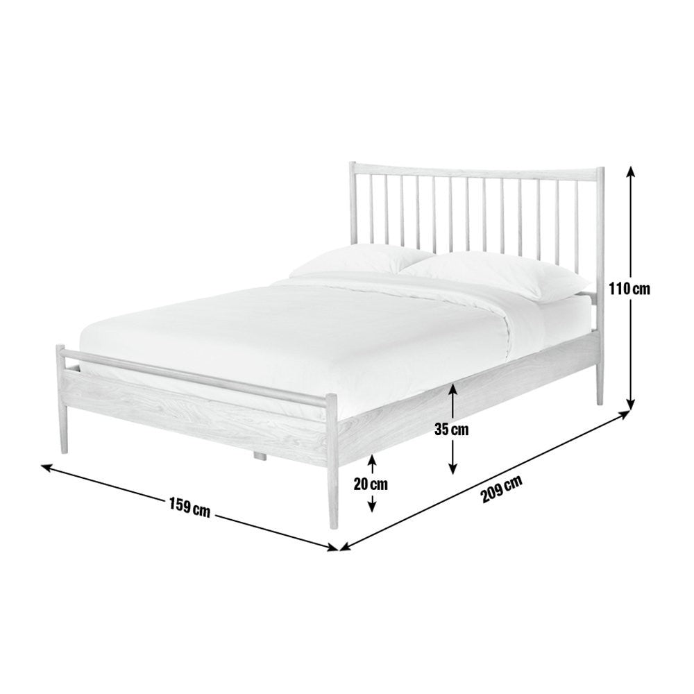 Chiltern Spindle Kingsize Wooden Bed Frame - Oak | Contemporary Interior Design
