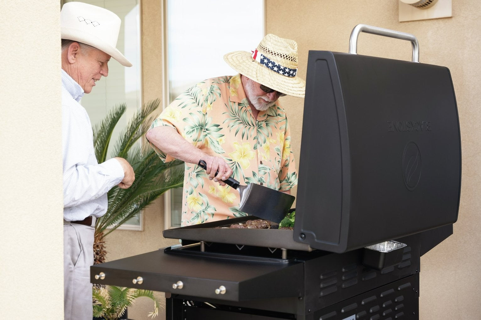 Blackstone 36" Griddle and Airfryer Combo | Outdoor Cooking Station