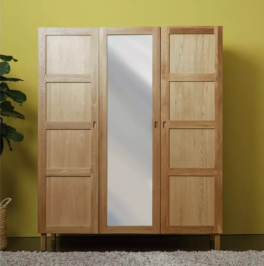 Radius 3 Door Wardrobe - Oak