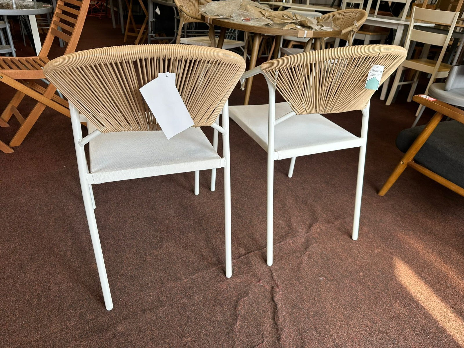Image alt