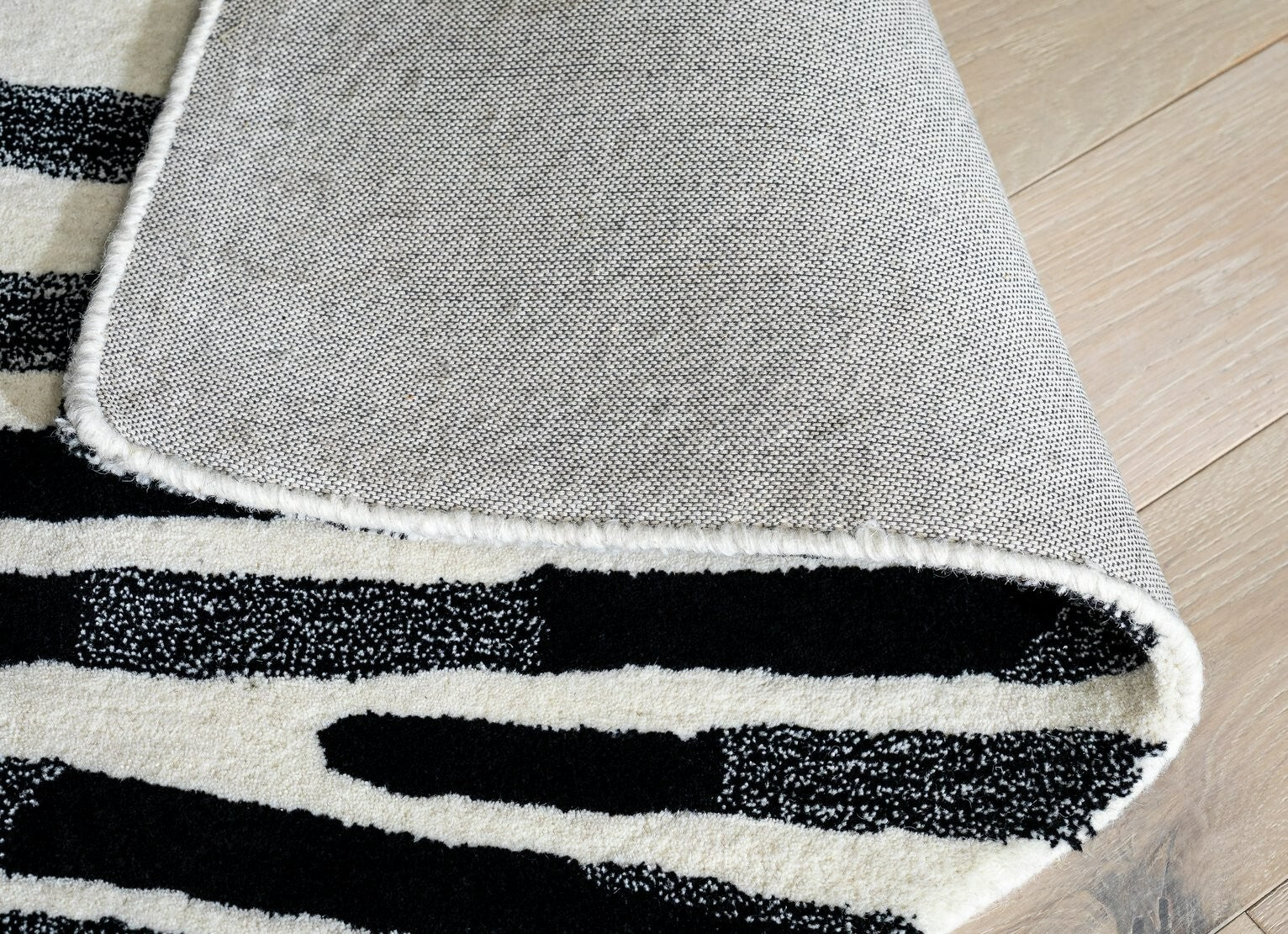 Skandi Brush Marks Black & White Cut Pile Rug