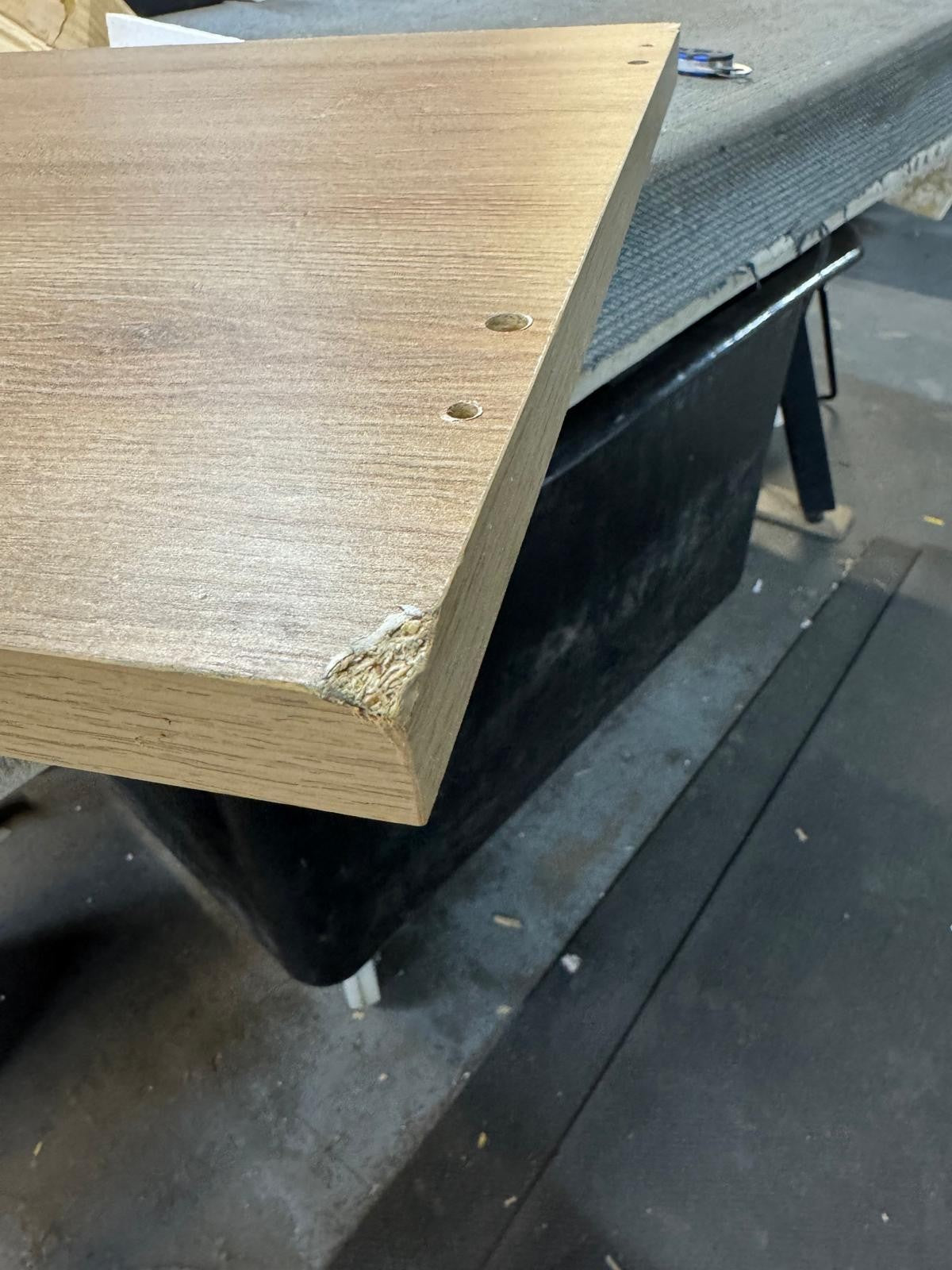 Home Brisbane 4 Drawer Chest Oak ( B Grade-1019.)